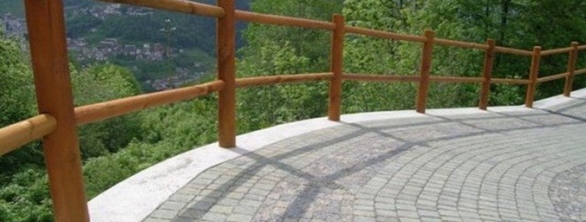 staccionata in legno