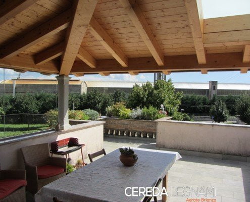  tettoia di legno 